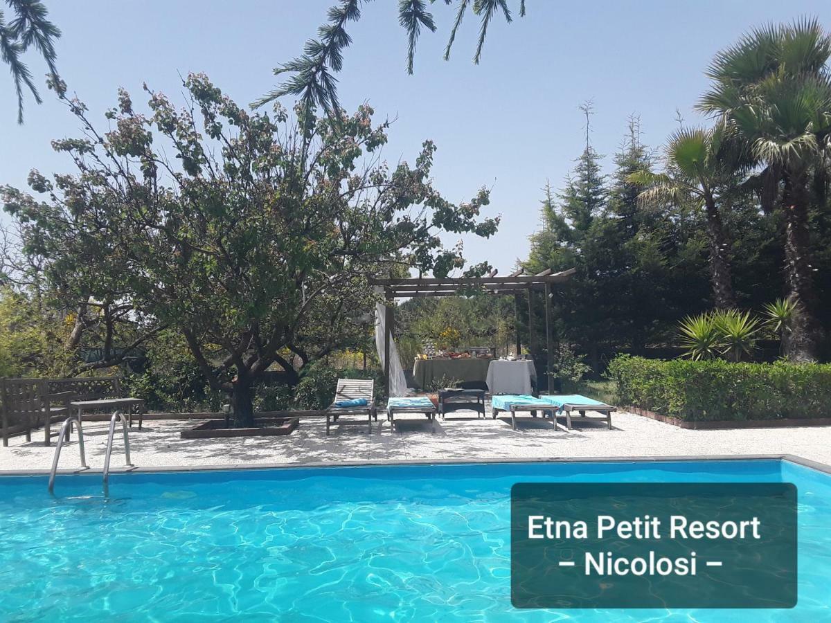 Etna Petit Relais Bed & Breakfast Nicolosi Exterior photo